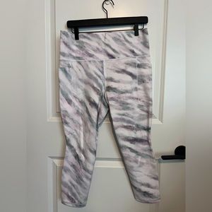 Athleta Salutation Stash 7/8
